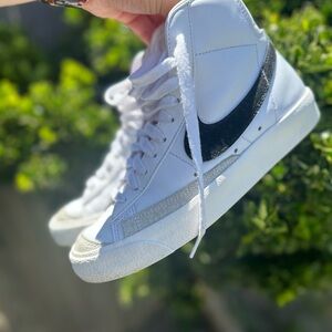 Nike Blazer Mid ‘77’ White-Black